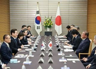 이대통령, 이시바 日총리와 확대회담 진행…소인수 회담 끝나