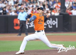 폰세 등판 때도 끊지 못한 연패, 위기의 한화 구한 황준서