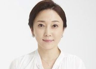 배우 김나운, '아프리카 식수 개발 지원' 위해 500만원 성금…2008년부터 2.5억 기부