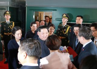김정은, 평양서 출발해 2일 베이징 도착할듯…북중러 등 '反서방세력' 결속 강화