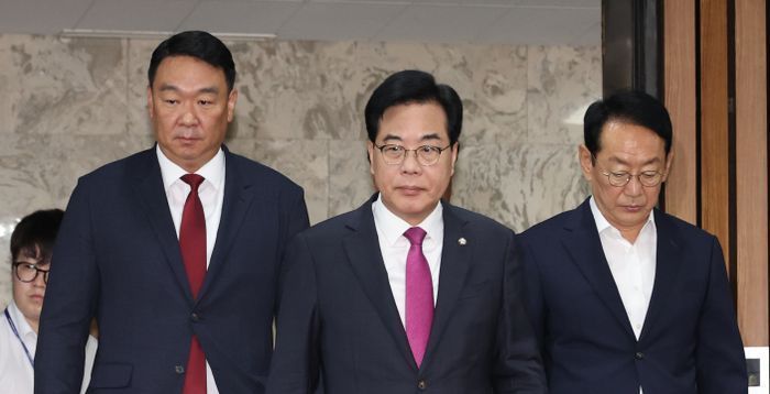 송언석, 의장실 항의방문…"'국회 경내 압수수색 허용금지' 요청"