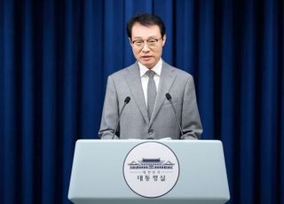 이규연 "李대통령, 소크라테스 생각 나…소통 99점 드린다"
