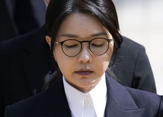 김건희 측 "전실신 증상이...외래 진료 허락해달라"