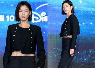 전지현, 감춰왔던 11자 복근 '깜짝'...이 운동 어떤 효과 있나 [데일리 헬스]