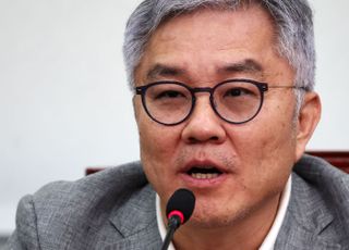 [속보] 정청래, 최강욱 '2차 가해논란'에 윤리감찰단 긴급진상조사 지시