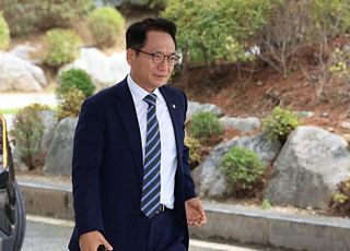 내란특검, 박선원 의원 참고인 조사…'평양 무인기' 의혹 관련