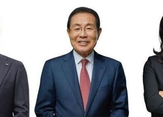 격화되는 콜마家 경영 다툼…'창업자' 윤동한 회장, 법정 첫 출석