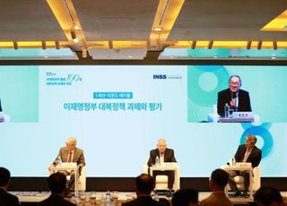 통일·외교 전문가들 "李정부 북핵 해법 '동결·감축', 美 설득해야 길 열린다"