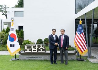김동연, 조셉 윤 주한 미국대사대리와 한미 협력 강화 논의
