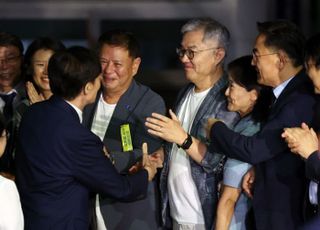 여권에 튄 '혁신당 성비위' 파장…최강욱, 사면 후 '2차가해' 논란 발발