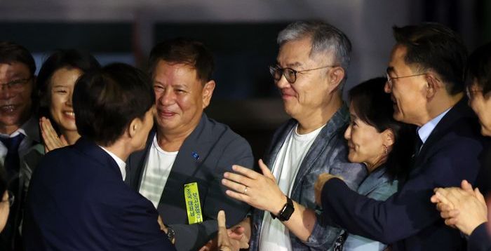여권에 튄 '혁신당 성비위' 파장…최강욱, 사면 후 '2차가해' 논란 발발