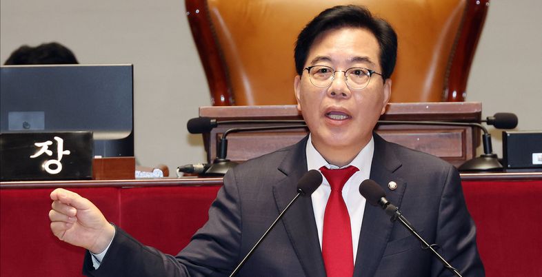 "좌파 정치꾼 성추문은 일상, 진보의 민낯"…송언석, '혁신당 성비위 파문'에 일갈