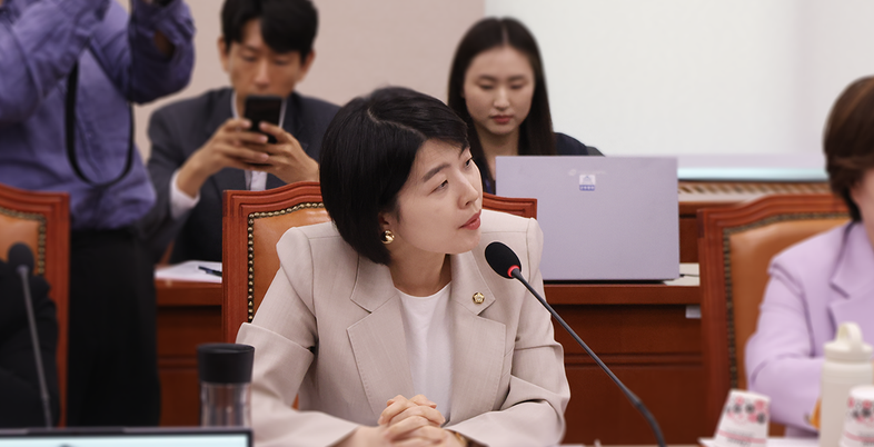 "민주당 윤리규범에 아직도 '피해호소인' 용어 버젓"…한지아, 최강욱 즉각 해임 촉구