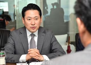 [데일리안 오늘뉴스 종합] '李대통령·장동혁 단독회동' 확정…국민의힘 "사법체계 흔드는 입법폭주 우려 전하겠다", 트럼프 “美에 공장 안 지으면 ‘상당한’ 반도체 관세 부과” 으름장