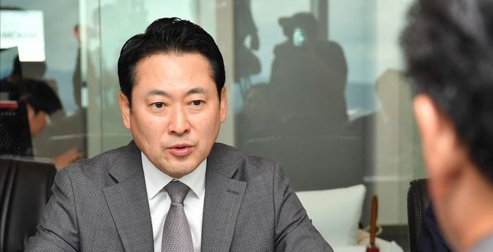 '강성층' 채무 짊어진 장동혁…'중도 전략' 통할까