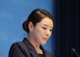 국민의힘 "조국혁신당의 '성비위 파문' 두둔, 2차 가해이자 국민 우롱"