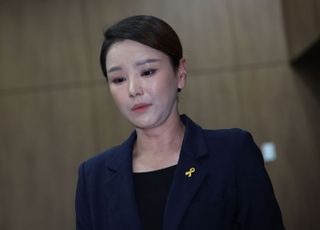조국혁신당 사무총장 "'조국 대법 선고일' 노래방 출입 진상조사"