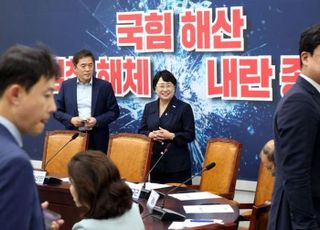 혁신당, 성비위 파문 확산에 황현선 사무총장 자진사퇴