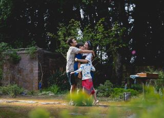 '어쩔수가없다', 완성도 높인 디테일한 프로덕션 주목