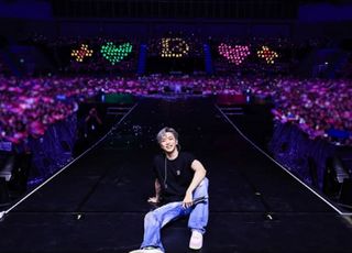 팬들 다 왔는데 돌연 "공연 취소"...강다니엘 직접 사과