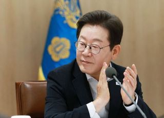 李대통령 “국장 복귀는 지능순”이라더니…박스피에 개미 ‘탈출 러시’