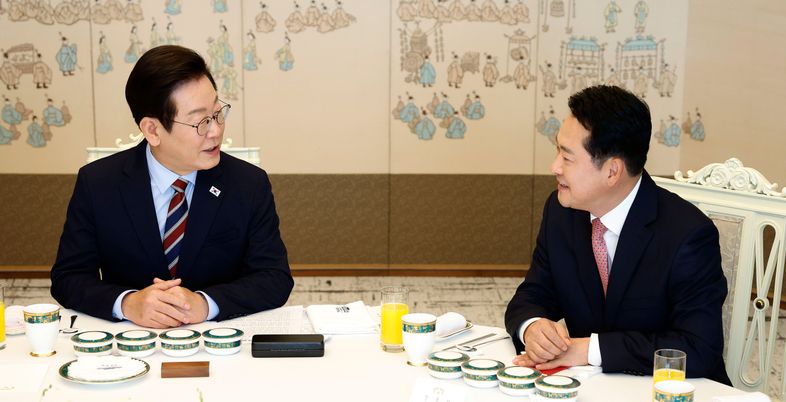 장동혁, '사법파괴·내란몰이' 우려 표명…李대통령 "정치 사법화 우려" 화답