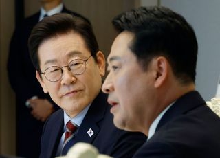 '美 한국인 구금사태' 후폭풍…李대통령 책임론 '갑론을박' [정국 기상대]