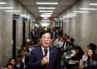 "소통 아닌 '쇼통'"…'독해진' 국민의힘, 배경은