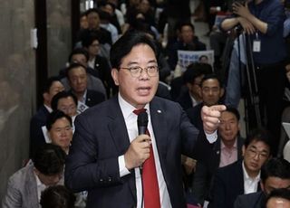 "소통 아닌 '쇼통'"…'독해진' 국민의힘, 배경은