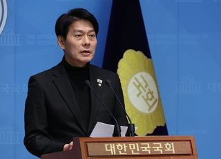 우상호, 정청래 막아섰다?…한민수 "전혀 사실과 달라" 부인