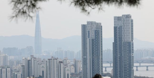 연이은 대출 규제에 불안감 커지는 실수요자…집값 초양극화 우려도 [9.7 주택공급대책]