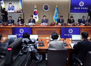 조지아 구금 사태, 전세기 띄워 수습 나섰지만…한미 경제·외교 시험대에