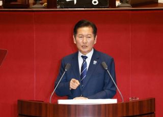 정청래, 하루만에 '강공 모드'로…'내란' 26번 언급할 때 '협치' 0번