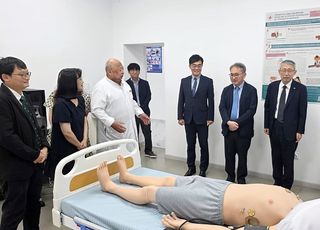 중앙아시아 키르기스스탄에 최초 시뮬레이션센터 개소…인하대 병원 노하우 전수