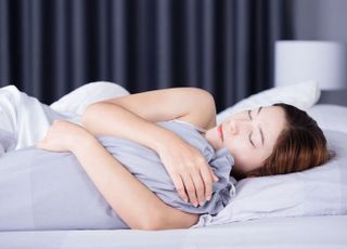 "이렇게 자면 치매 위험 '확' 높아진다" 섬뜩한 전문가 경고