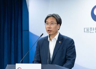 통신사 해킹에 칼 빼든 개인정보위…"CEO 책임 강화, 징벌적 과징금 검토"(종합)
