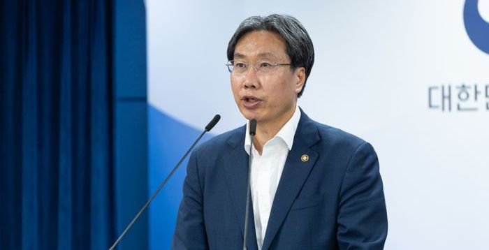 통신사 해킹에 칼 빼든 개인정보위…"CEO 책임 강화, 징벌적 과징금 검토"(종합)