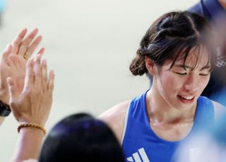 복싱 임애지, 한국 선수 최초 올림픽·세계선수권 메달 획득