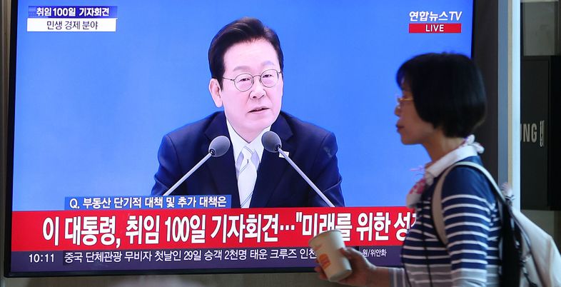 "3통 분립, 파괴의 100일"…국민의힘, '쇼통'에 부글부글 [李대통령 100일 기자회견]