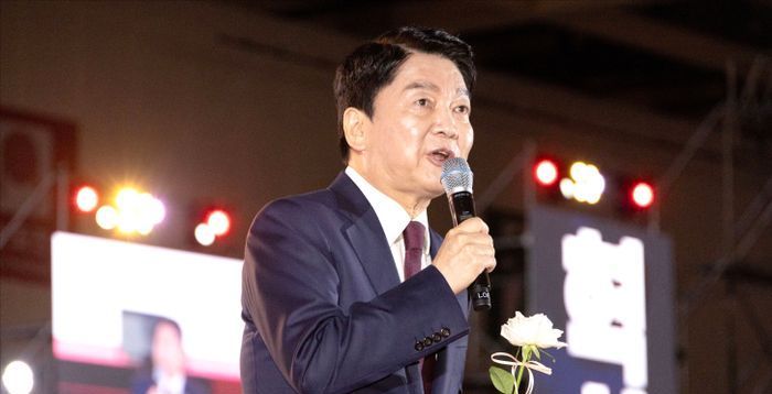 [단독] 수천만원 SNS 투자 효과는 좋아요 2개?…남북교류협회, 세금 낭비 논란