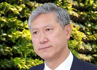 '내란' 일으키고 3대가 '떵떵'거리는 나라…주중대사 노재헌이 던지는 질문 [데스크 칼럼]