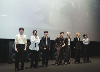 ‘엔하이픈 VR 콘서트: 이머전’ 무대인사 성료…"좋아해 주셔서 기뻐"