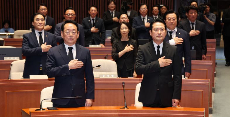 '내란몰이' 넘어 '정책정당'으로…열쇠 쥔 3인방은 누구