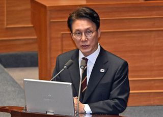 김민석 국무총리, 국회 본회의 대정부 질문