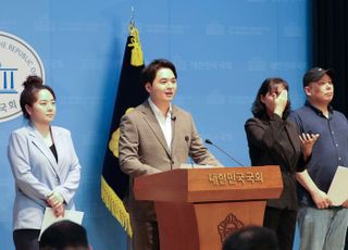 미래생각 '미래세대 착취 정년연장 강력규탄' 공식 성명 발표