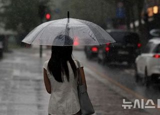 전국 대부분 소나기, 강릉 '5∼20㎜'…환절기 실내 습도 관리법 [오늘 날씨]