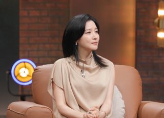 이영애, ‘질문들3’ 출연…손석희 “첫 통화 후 25년만” 감회