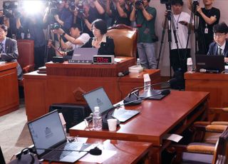 나경원 국민의힘 의원, 간사 선임의 건 무기명 투표 끝에 부결