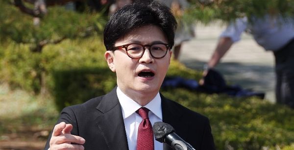 한동훈 "민주당, '계엄 확신 근거' 공개하라…거부하면 특검이 강제수사 해야"