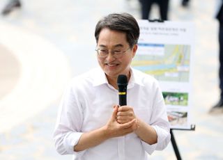 김동연, ‘극저신용대출 2.0’ 추진' …상환 기간은 10년 또는 100개월 이상
